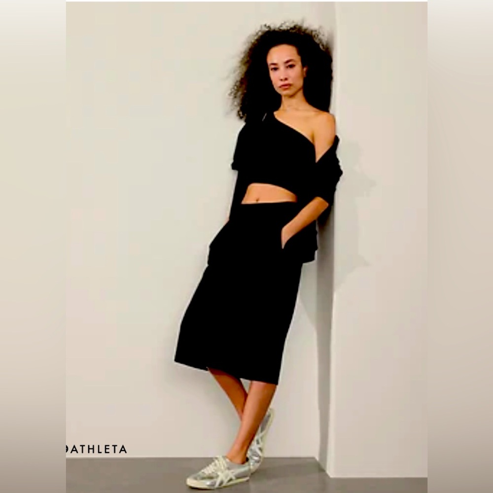 Athleta RETROTERRY MID RISE SKIRT, black XS